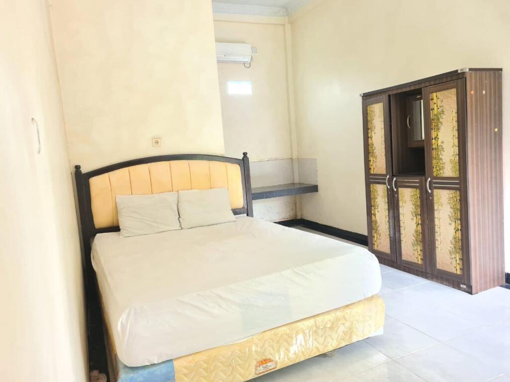 Палембанг: OYO 90508 Wisma Kenanga