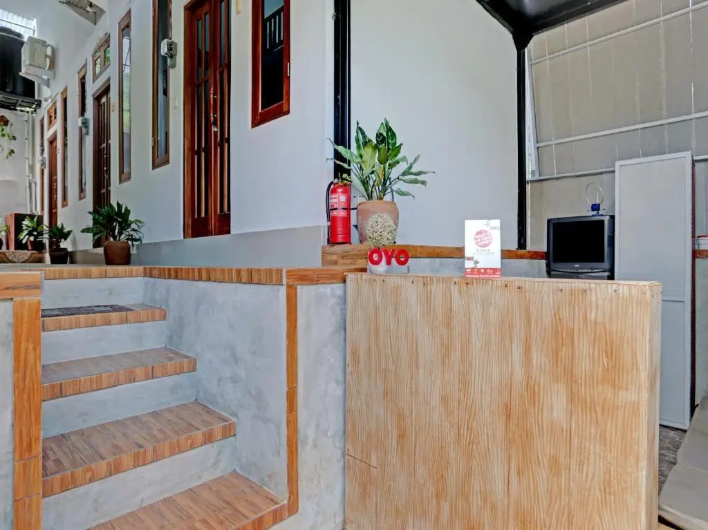 Блахбату: OYO 90512 Tiny House