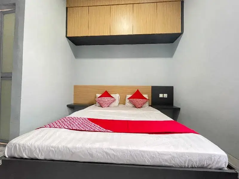 Батам: OYO 90527 Homestay 81 Baloi - A