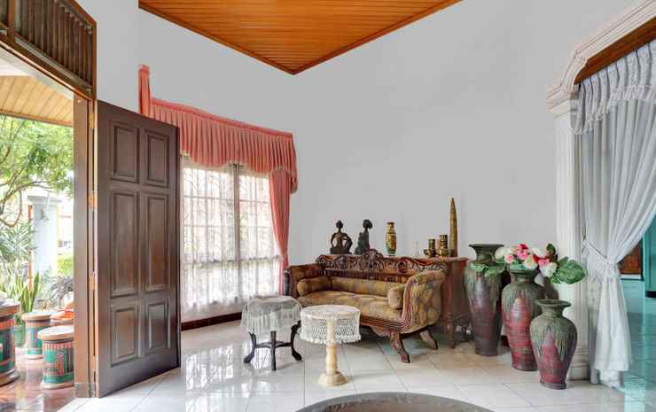 Маланг: SPOT ON 90539 Taman Borobudur Guest House