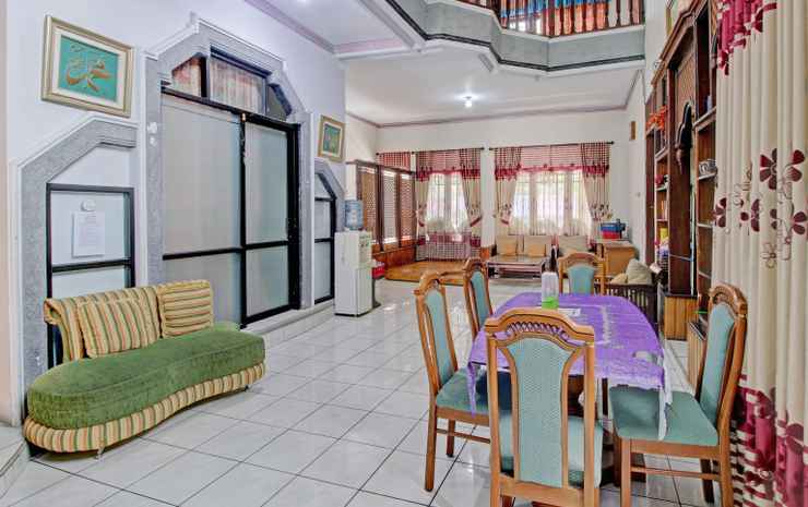 Кунинган: OYO 90543 An-nur Guest House Syariah