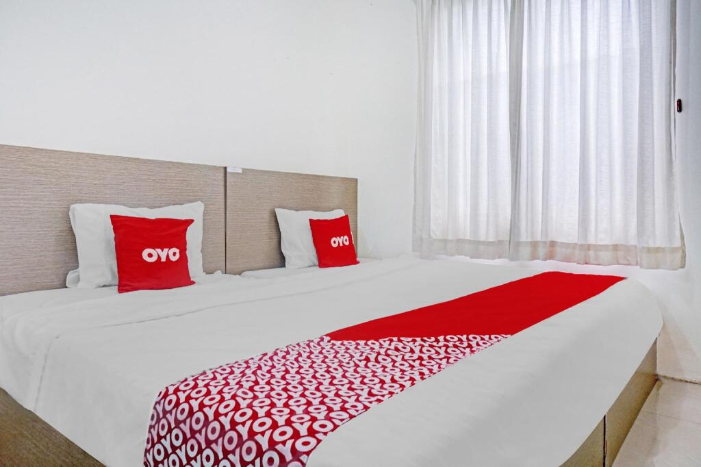 Куруг: OYO 90494 Stariez Residence Karawaci