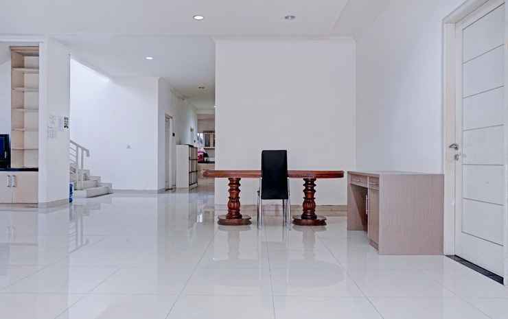 Куруг: OYO 90494 Stariez Residence Karawaci