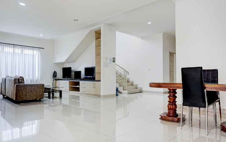 Куруг: OYO 90494 Stariez Residence Karawaci