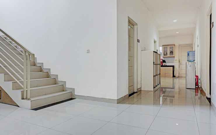 Куруг: OYO 90494 Stariez Residence Karawaci