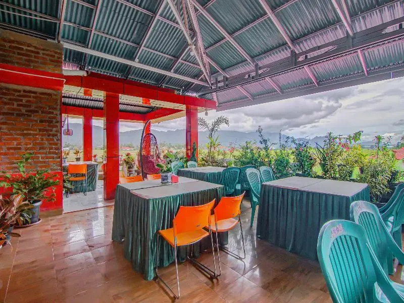 Букиттинги: OYO 90506 Bunga Sonsang Homestay Syariah