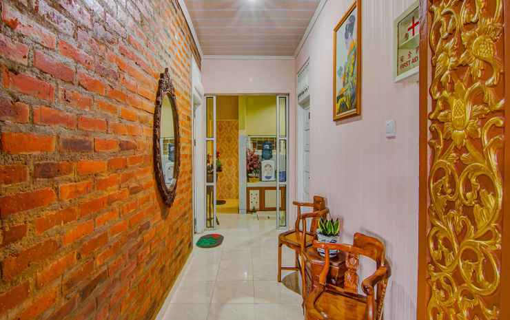 Букиттинги: OYO 90506 Bunga Sonsang Homestay Syariah