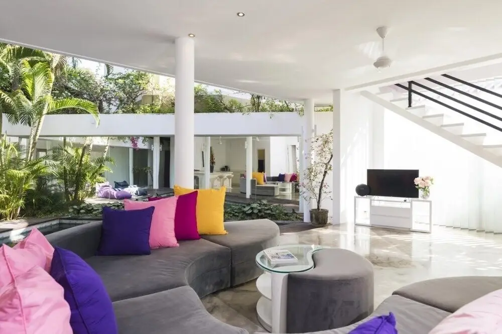 Кута: Villa La Sirena 2 Minutes From Beach 3 Bedroom Villa by Redawning