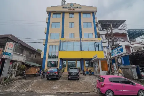 RedDoorz Syariah @ Grand Taufiq Tarakan — фото 1