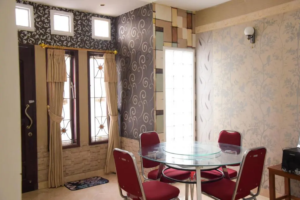 Пурвокерто: RedDoorz near GOR Satria Purwokerto