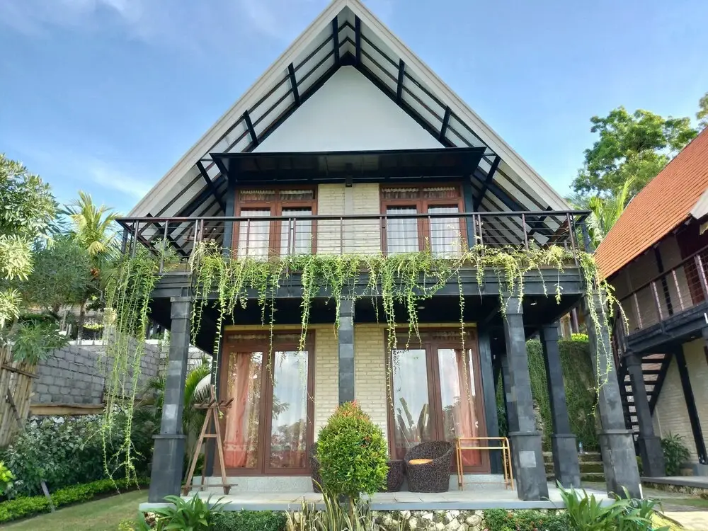 Пекату: Taman Sari Uluwatu