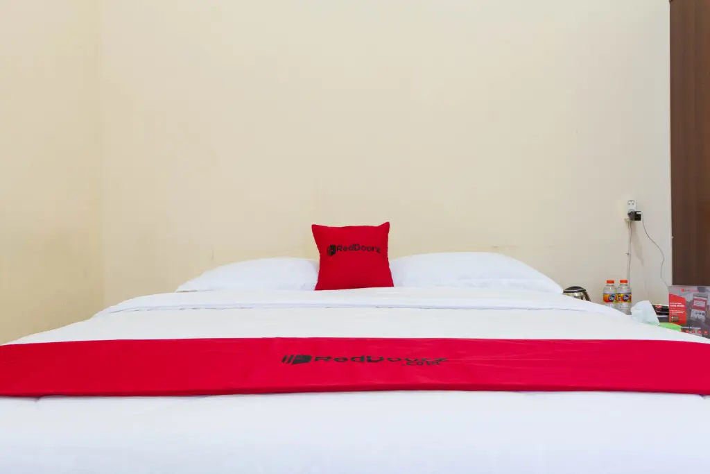 Гарут: RedDoorz @ Pataruman Garut