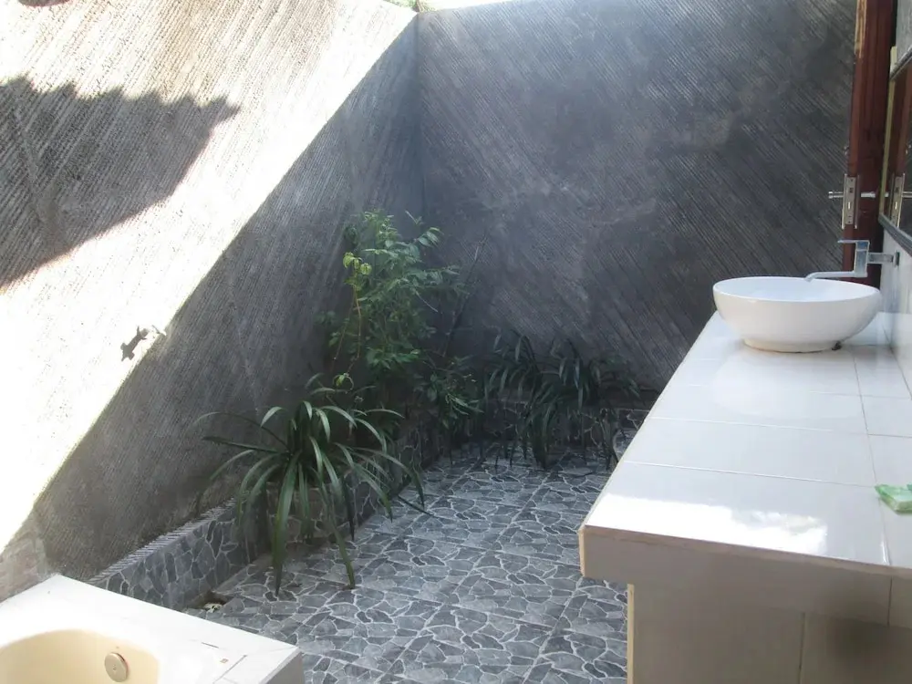 Кубутамбахан: Air Sanih Homestay
