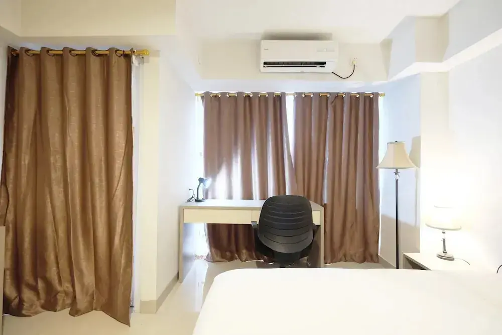 Джакарта: Minimalist Studio Apartment at The H Residence