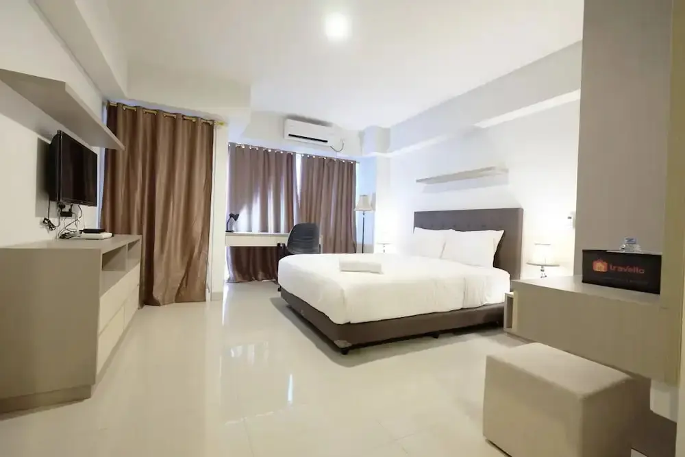 Джакарта: Minimalist Studio Apartment at The H Residence