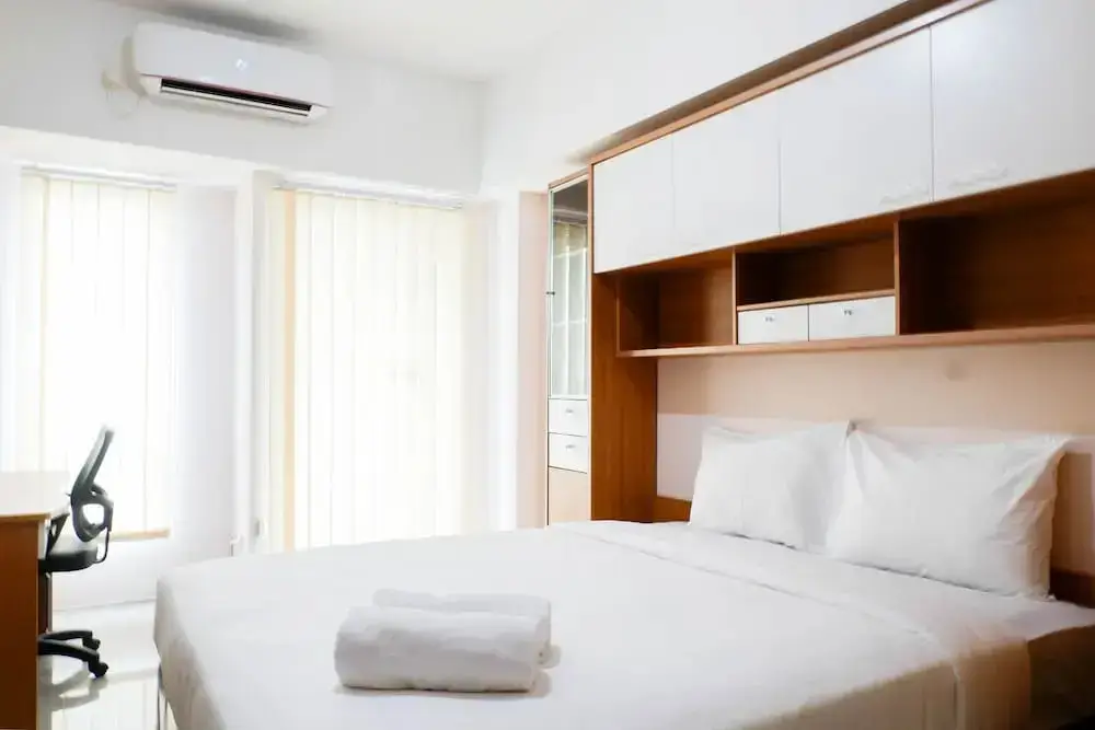 Сурабая: Strategic Studio Apartment at Orchard Mansion Supermall