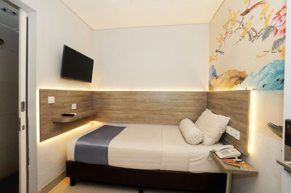 Суракарта: Front One Cabin Slamet Riyadi Solo