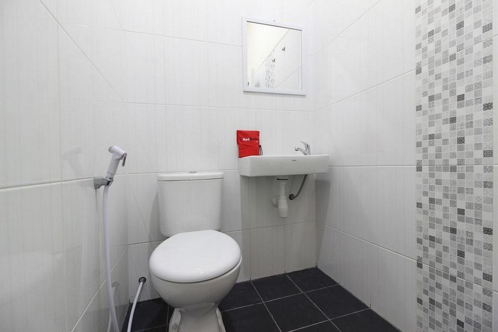 Джокьякарта: RedDoorz near Malioboro Mall 2