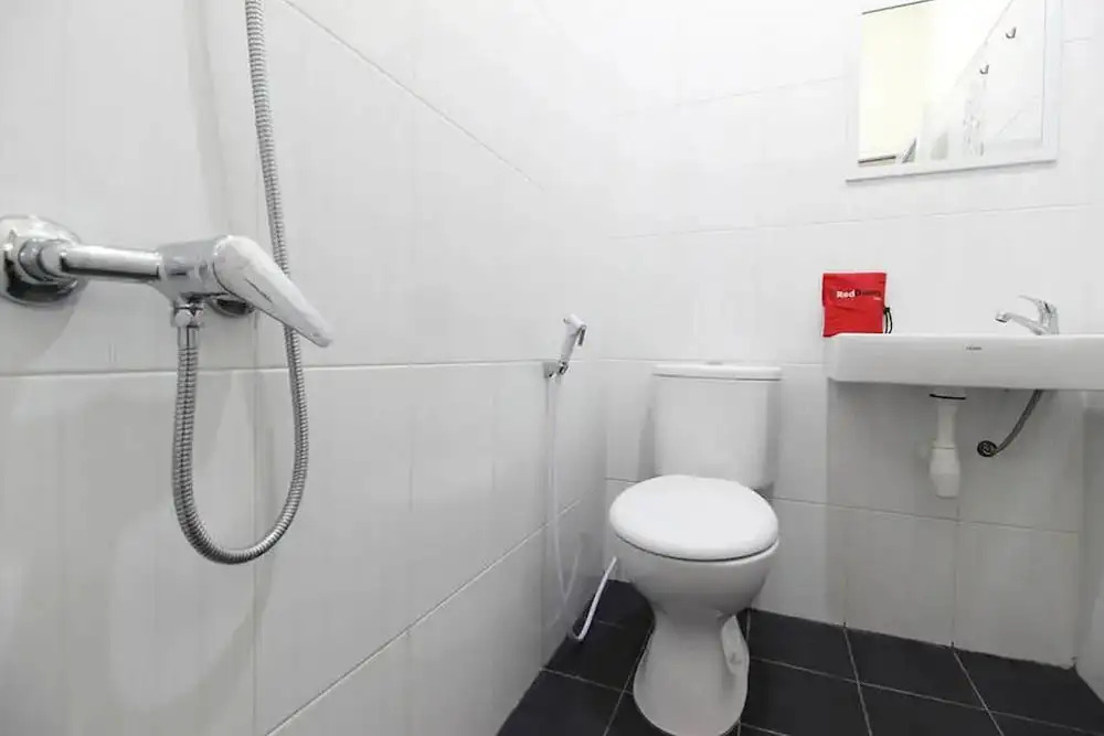 Джокьякарта: RedDoorz near Malioboro Mall 2