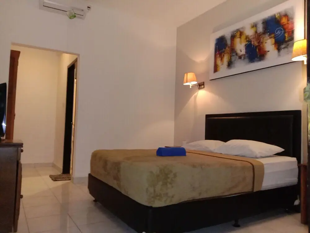 Кута: Tunjung Bali Inn