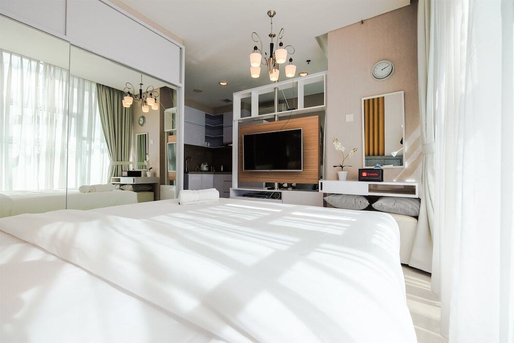 Южный Тангеранг: Brooklyn Alam Sutera Studio Apartment with Sofa Bed