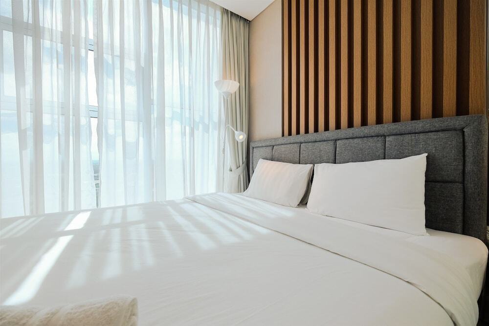Южный Тангеранг: Brooklyn Alam Sutera Studio Apartment with Sofa Bed
