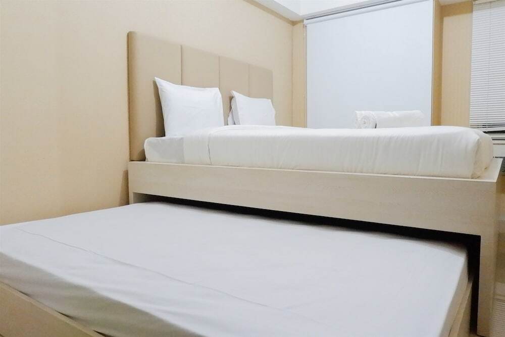 Сурабая: Cozy Studio Apartment at Orchard Mansion Supermall