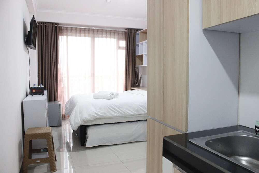 Бандунг: Compact Studio Room at Gateway Pasteur Apartment near Exit Toll