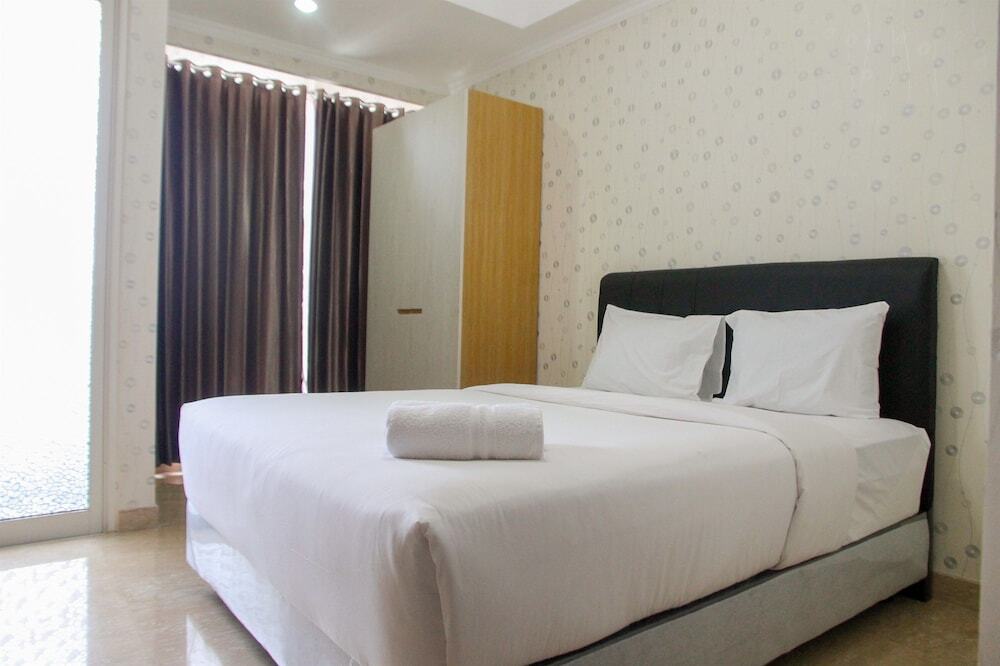 Джакарта: Fabulous Studio Menteng Park Apartment