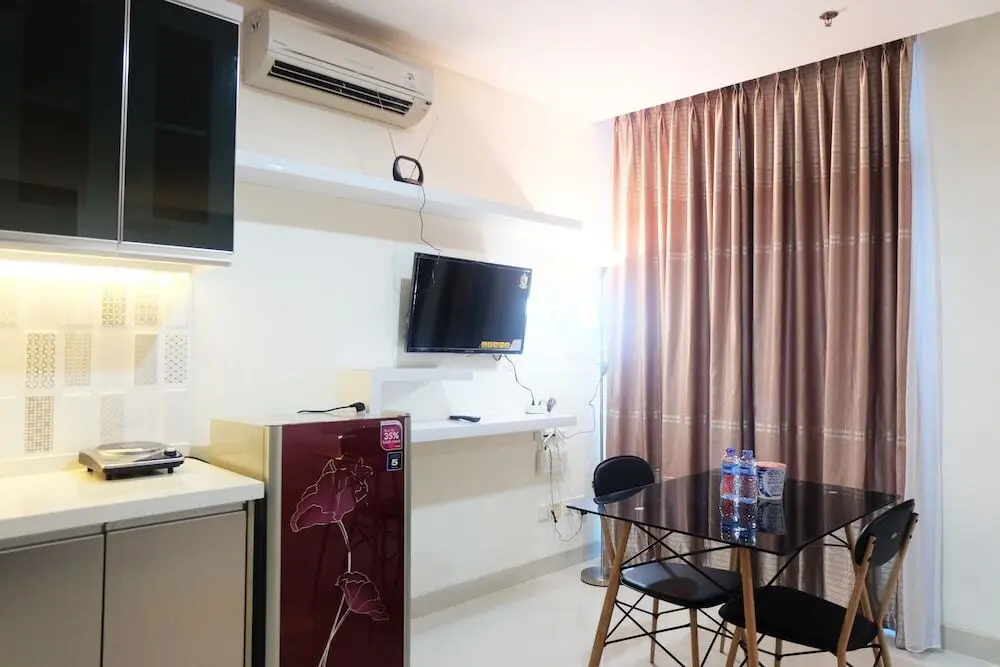 Южный Тангеранг: Great Location Brooklyn Alam Sutera Studio Apartment