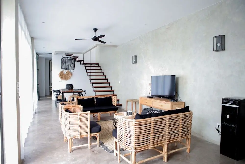 Чангу: La Villa Pony