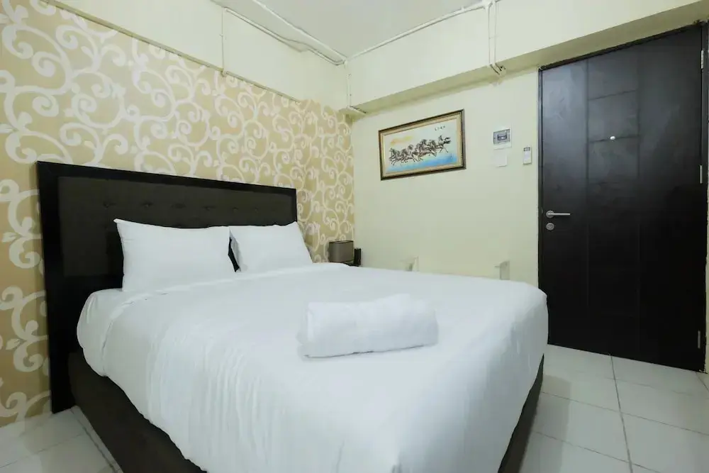 Джакарта: Minimalist Studio at Kebagusan City Apartment