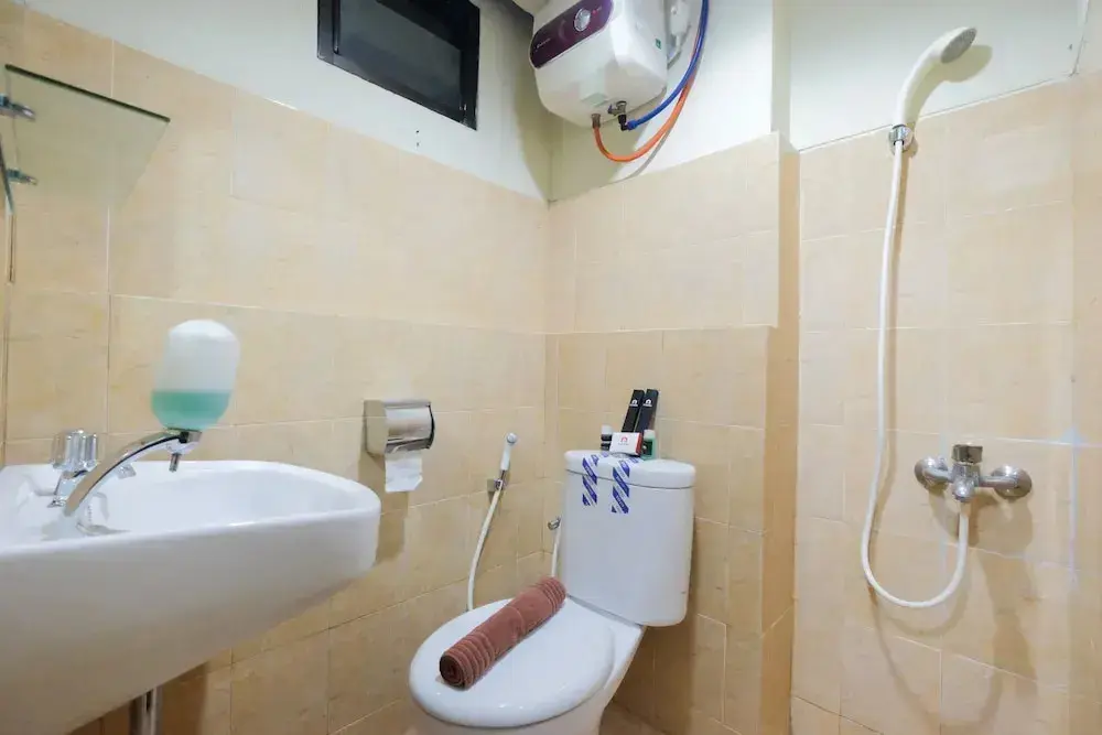 Джакарта: Minimalist Studio at Kebagusan City Apartment
