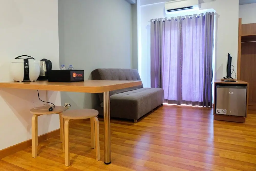 Бекаси: Spacious Studio Apartment at Grand Center Point