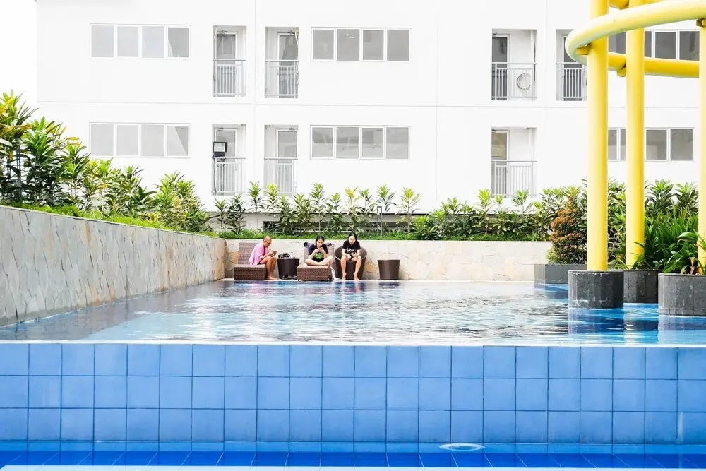 Джакарта: Best Deal Studio Bassura Apartment