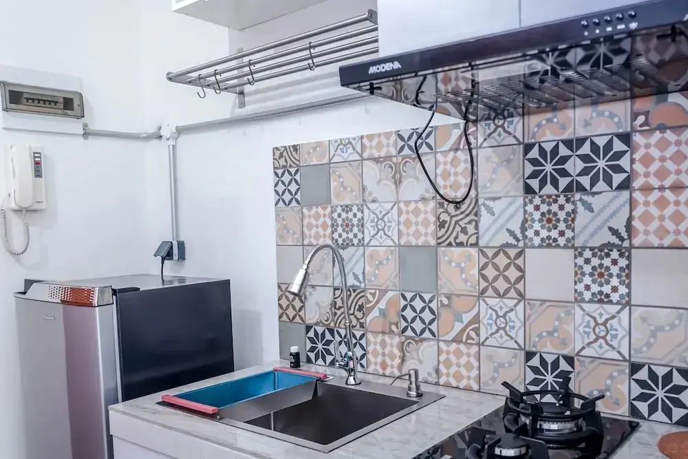 Джакарта: New Furnished Studio Apartment @ Woodland Park Residence