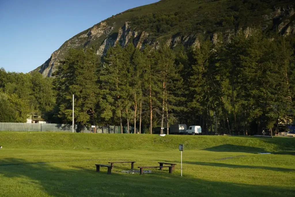 Ая: Sosnovyj Bereg Guest house