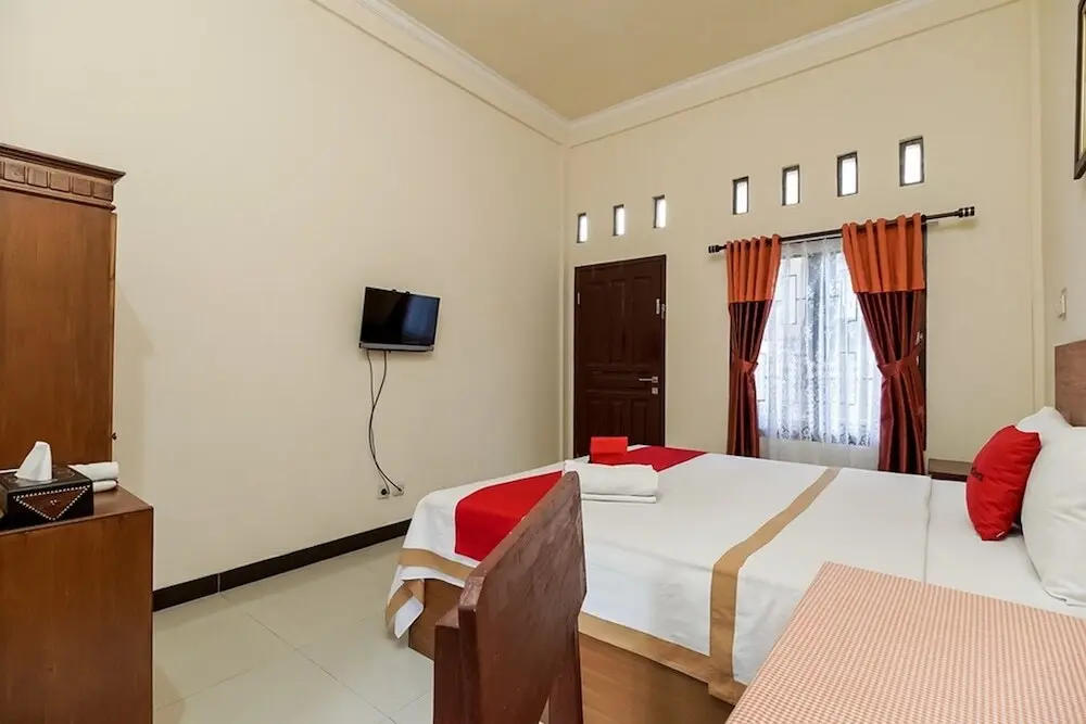 Матарам: RedDoorz @ Jalan Hos Cokroaminoto Mataram