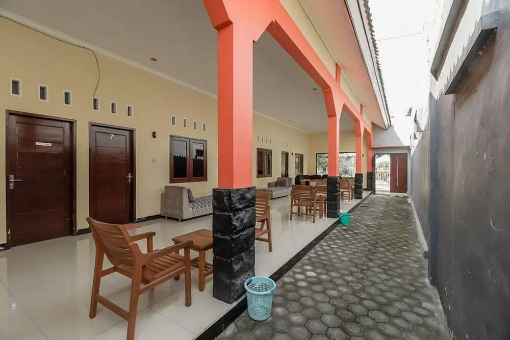 Матарам: RedDoorz @ Jalan Hos Cokroaminoto Mataram