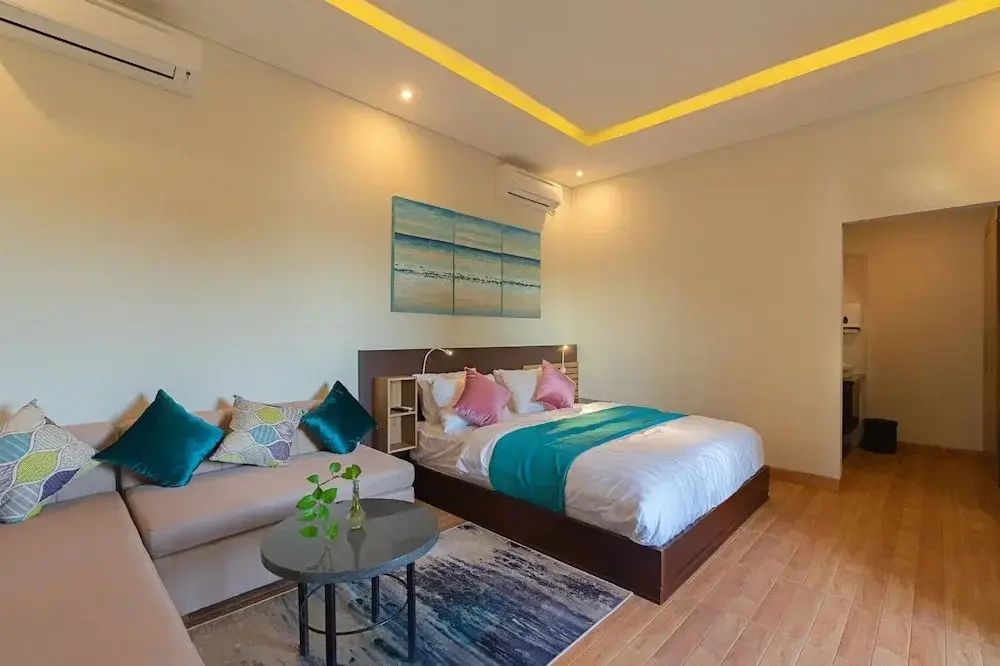 Беноа: Royal Orchid Lodge
