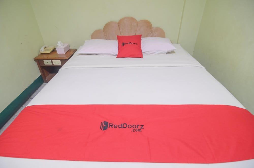 Синкаванг: RedDoorz near Tugu Naga Singkawang