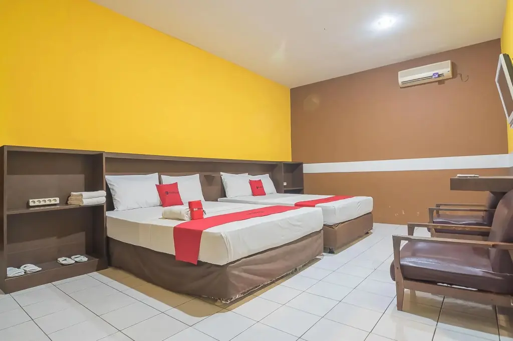 Субанг: RedDoorz near Alun Alun Subang