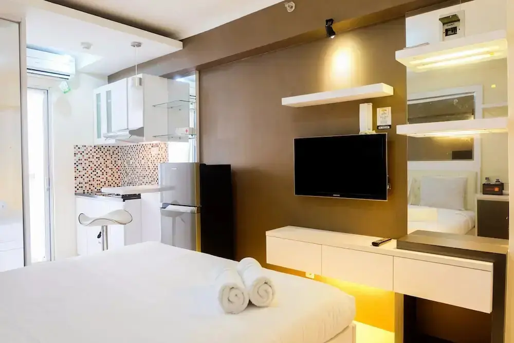 Джакарта: Best Deal Bassura Studio Apartment