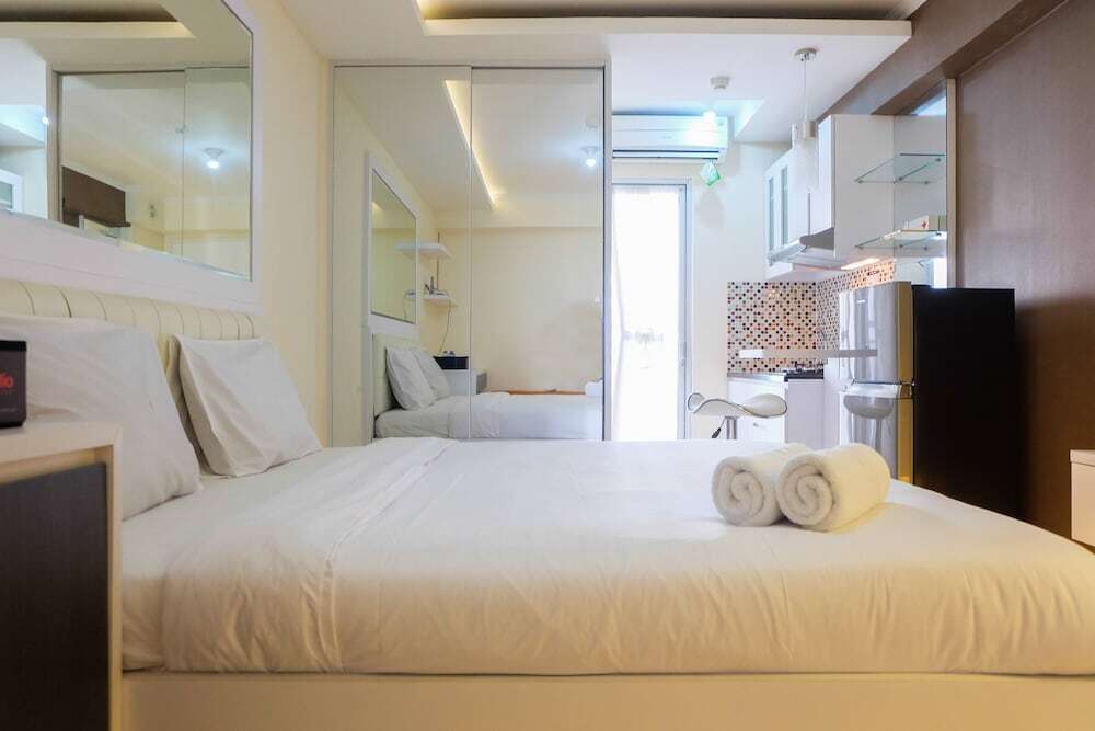 Джакарта: Best Deal Bassura Studio Apartment