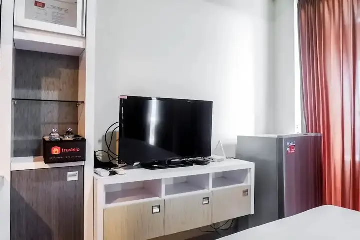 Сурабая: Relaxing Studio Apartment at Tamansari Papilio