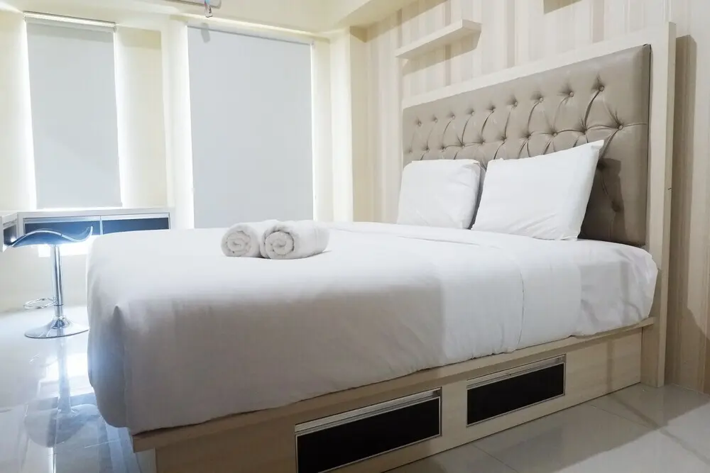 Сурабая: Clean Studio Apartment Connected to Mall at Orchard Supermall Mansion