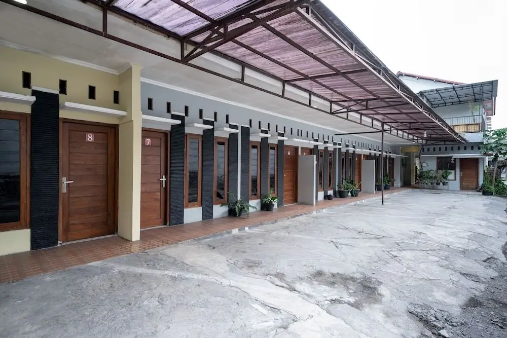 Джокьякарта: Wisma Putra Jaya