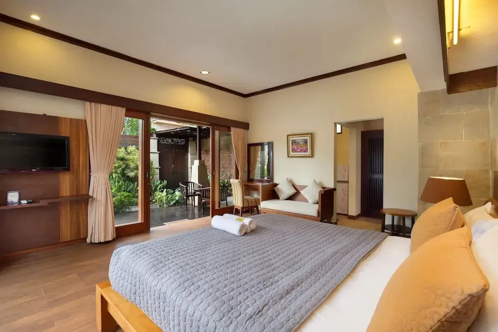 Кута: Mahe Garden Inn and Villas