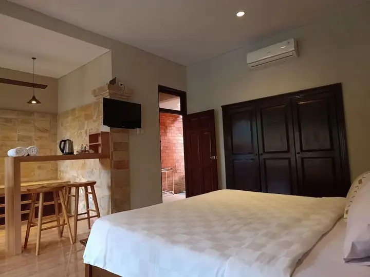 Кута: Mahe Garden Inn and Villas
