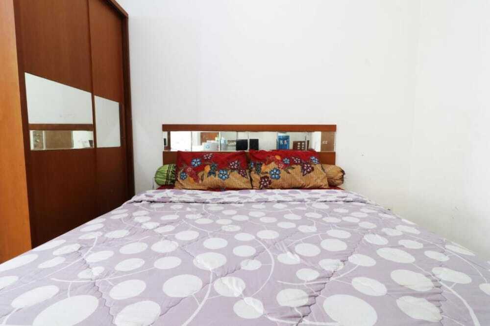 Депок: Arrooms Apartment (Margonda Residence 2)
